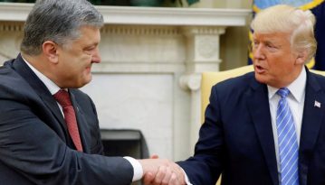 Трамп провів переговори з Порошенком