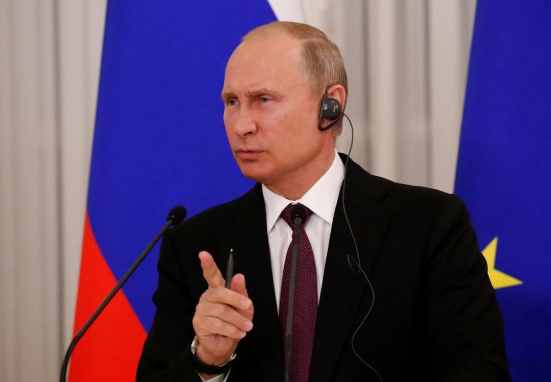 Путін погрожує «вкрай негативною» реакцією в разі вступу України в НАТО