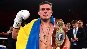Усик у Москві переміг росіянина Гассієва