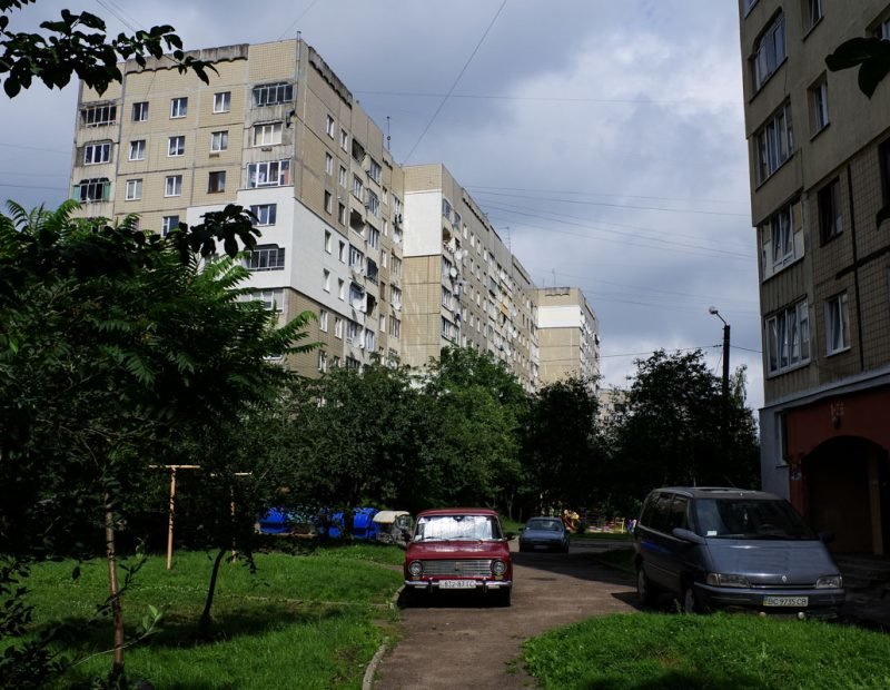 Сихів, монамур