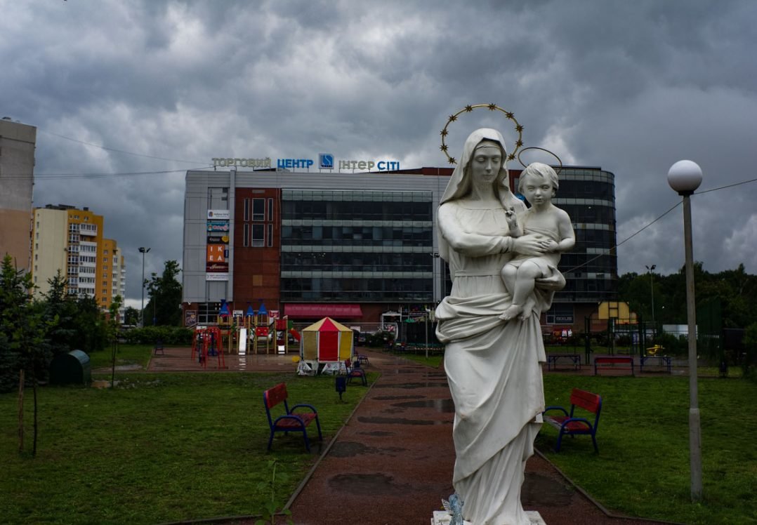 Сихів, монамур