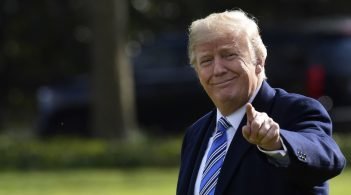 Трамп підтвердив намір обговорити Україну на зустрічі з Путіним
