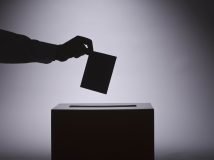 На думку українців владі начхати, або чому референдум неможливий