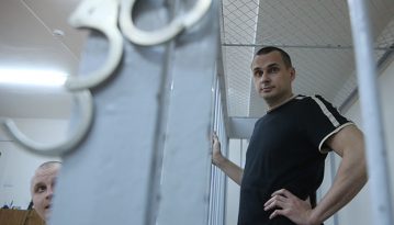 Сенцов при пам'яті й наполягає на своїх вимогах – правозахисниця побувала в колонії