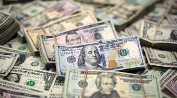 Міжнародні резерви України скорочуються третій місяць поспіль