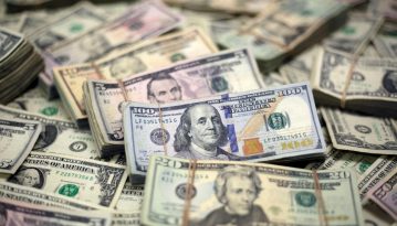 Міжнародні резерви України скорочуються третій місяць поспіль
