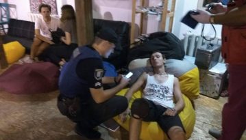 У Маріуполі 30 осіб у балаклавах напали на учасників концерту