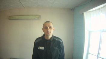 Написати листа Путіну: у мережі розпочався новий флешмоб на підтримку Сенцова