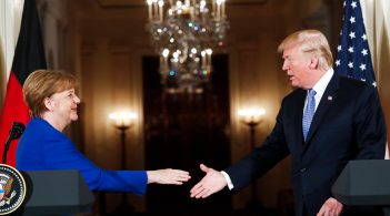 Меркель і Трамп обговорили ситуацію в Україні