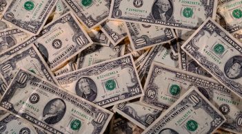 Обслуговування держборгу коштує Україні 130 млрд щороку