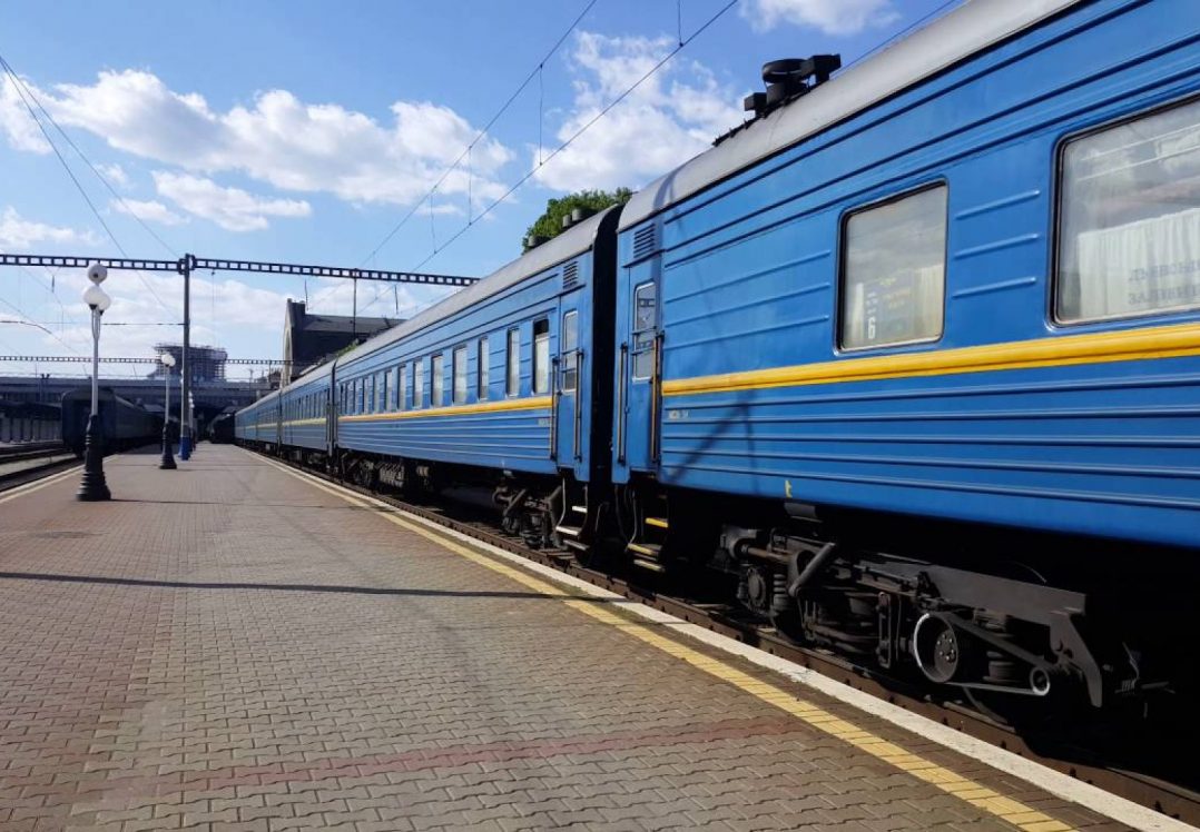 Facebook за 740 тис. грн.: як «Укрзалізниця» вирішила вкластися у власне просування в мережі