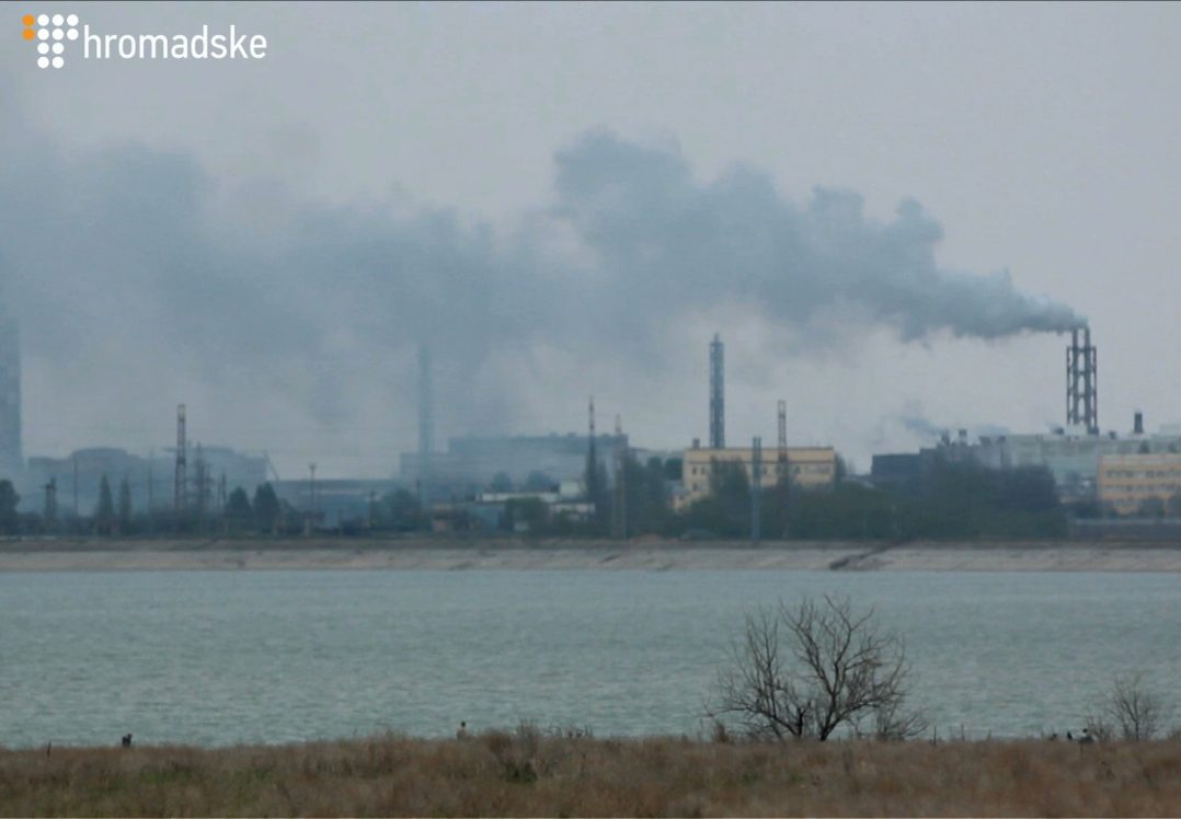 На адмінмежі з Кримом роздають рекомендації, що робити при хімотруєнні