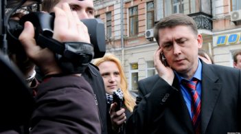 Касетний скандал: чому  суд дозволив затримати майора Мельниченка та заарештував його майно?