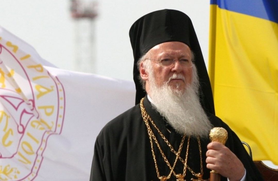 Константинополь каже, що ніколи не віддавав Українську церкву Москві
