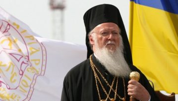 Константинополь каже, що ніколи не віддавав Українську церкву Москві