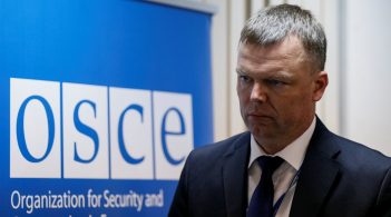 Усі сторони не виконують Мінські угоди на Донбасі – Хуг