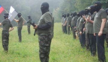 Словенське парамілітарне угрупoвання похвалилося бійцями, які воювали в Україні