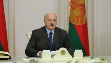 Лукашенко хоче закрити кордон для "бандитів" з України