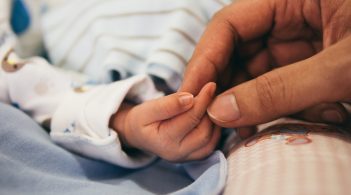 Народжені серцем: історії усиновлення