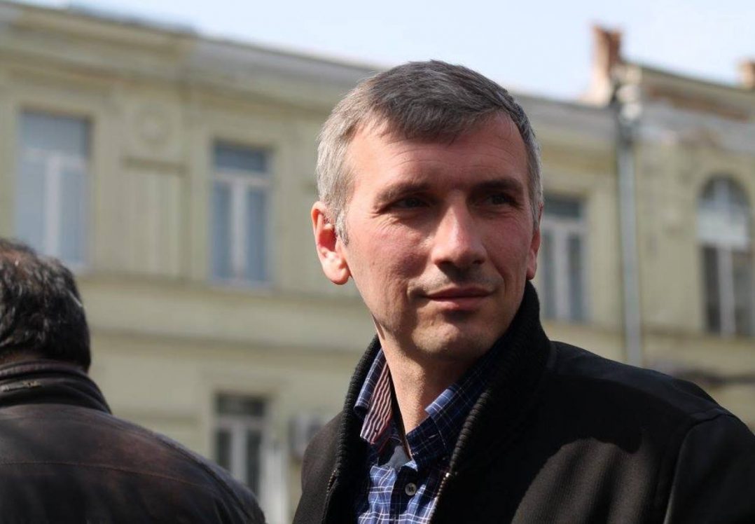 Поліція затримала підозрюваних у нападі на одеського активіста Михайлика