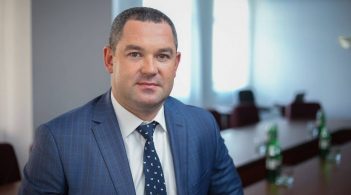 Уряд звільнив головного фіскала Продана, але той планує повернутися