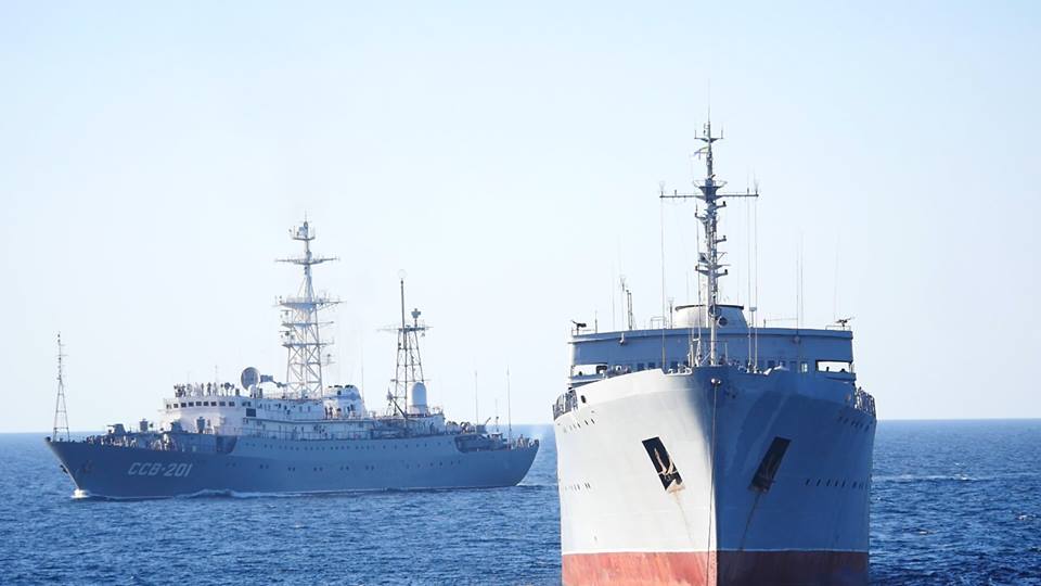 Без дозволу агресора: кораблі ВМС ЗСУ увійшли до Азовського моря