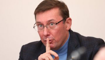 Самі винні: генпрокурор Юрій Луценко звинуватив активістів у ненависті до влади
