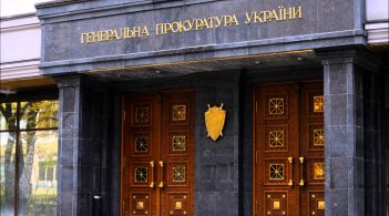 Штурм ГПУ: боротьба за справедливість чи битва за сміттєві баки?