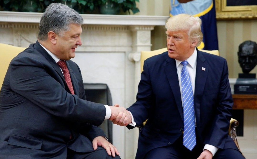 Порошенко подав позов проти BBC за наклеп