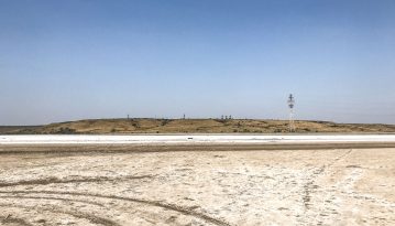 Лиман під Одесою перетворюється на соляну пустелю