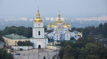 Томосу – бути: про незалежність української церкви, радість мережі та перші істерики Москви