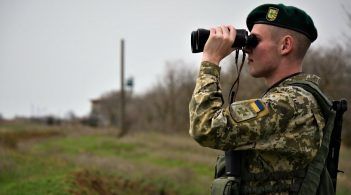 Бойовики застосували лазерну зброю, обпекли око прикордоннику