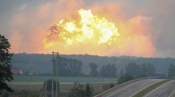 Міноборони заявляє, що інтенсивність вибухів під Ічнею значно зменшилася