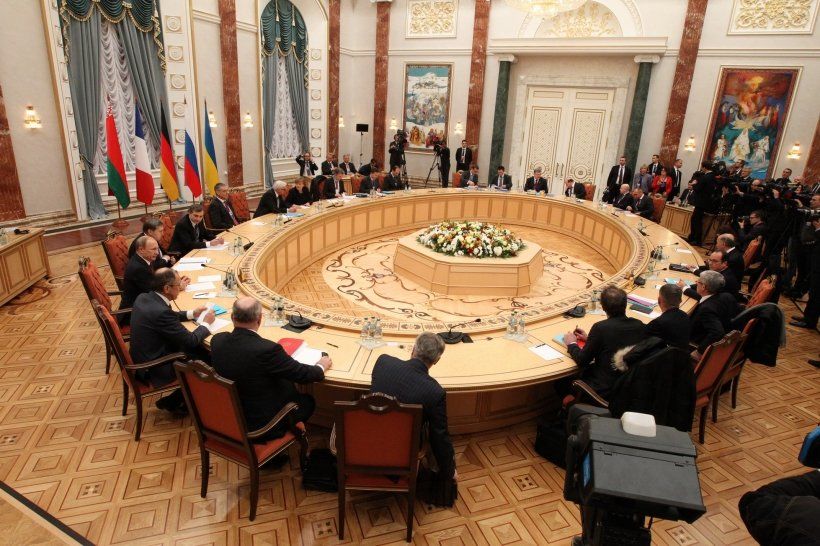 На засіданні ТКГ у Мінську у вівторок Україну представляє дипломат Руслан Демченко