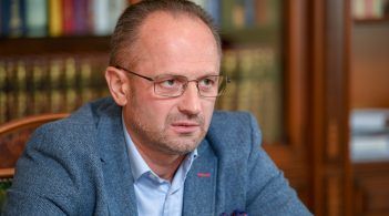 Роман Безсмертний: «Нинішня точка найвищої напруги – це Азов»