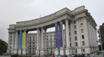 МЗС починає всесвітню кампанію "Kyiv Not Kiev"