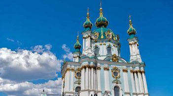 Порошенко пропонує передати Вселенському патріарху Андріївську церкву