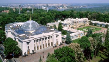 Під Верховною Радою вимагають ухвалення виборчого кодексу