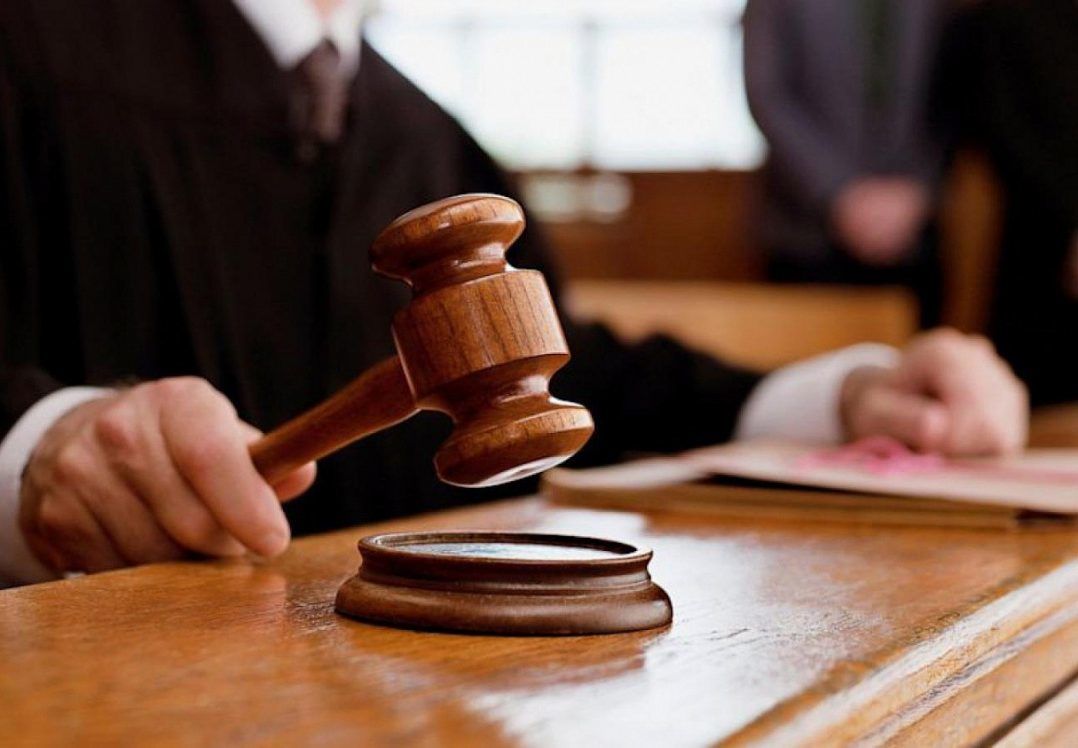 Yanukovych's lawyer asked the court to restart the investigation and question the 13 witnesses