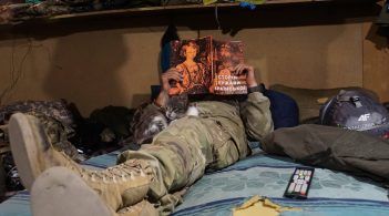 Читачі з передової, або Яким книгам надають перевагу наші військові