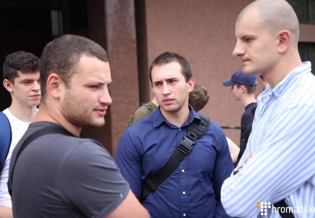 Поповнення у «Списку Гандзюк»: у квартиру активіста Сергія Мазура кинули гранату, постраждав батько