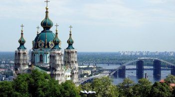 Подяка за Томос: Рада передала Андріївську церкву у користування Константинополю