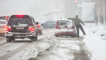 У Києві через снігопад сталося майже 300 ДТП