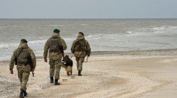Воєнний стан в дії: спокій зберігайте, рейдерів остерігайтеся