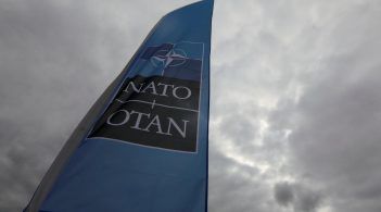 Конституційний суд схвалив курс України в ЄС і НАТО