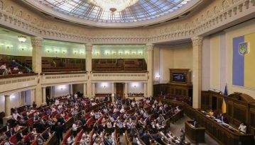 Депутати проголосували за продовження роботи парламенту для прийняття бюджету