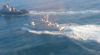 Прикордонний корабель РФ протаранив український буксир – ВМС