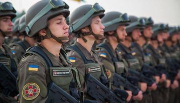 Воєнний стан в Україні: все, що потрібно знати про наше життя у найближчі 30 днів