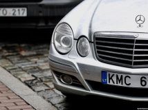 У Рівному "євробляхери" заблокували митницю, відбулися сутички з п