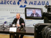 Будівельний скандал в Одесі: Невзоров, якого пов’язують із замахом на активіста Михайлика, вимагає в інвесторів гроші за житло, яке не можуть здати 12 років